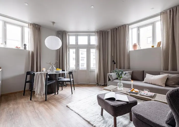 Hotel suite apartment *